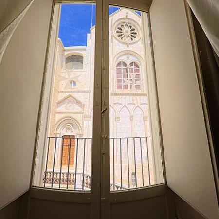 Palazzo Framarino Dei Malatesta - Noble Floor - XIV Century Giovinazzo Exterior photo